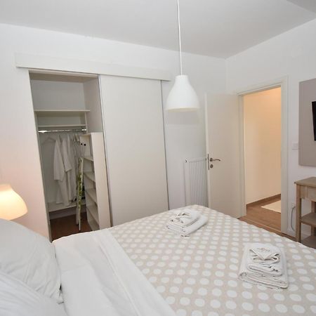 Apartmani Julija Vodice Ngoại thất bức ảnh